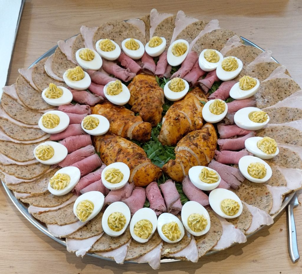 Koud buffet de luxe (vanaf 2 pers.) Mezzehuis