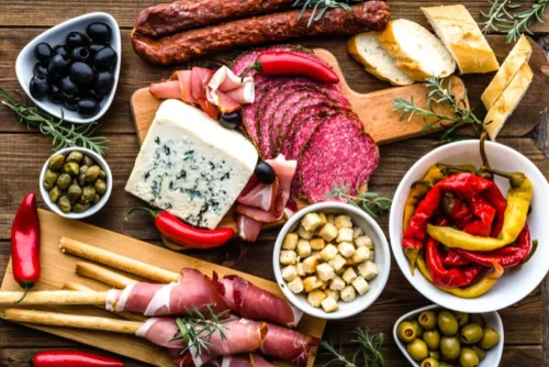 Mini Tapas / aperitief hapjes (vanaf 4 personen)